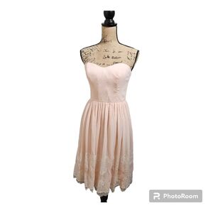 David's Bridal Blush Pink Strapless Homecoming/Semi-Formal Dress Size 6